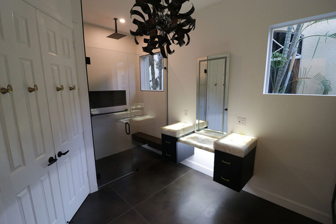 Modern Bathroom remodeling in West Palm Beach FL